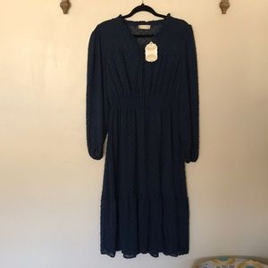 NEW Altar’d State Navy Dre’s. Large